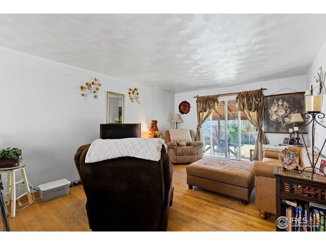 901 W Kelly Dr, Loveland, CO 80537