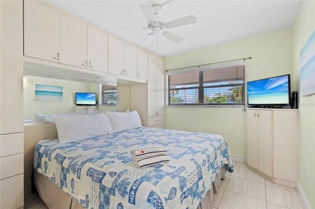 4621 GULF OF MEXICO DRIVE 14F, Longboat Key, FL 34228