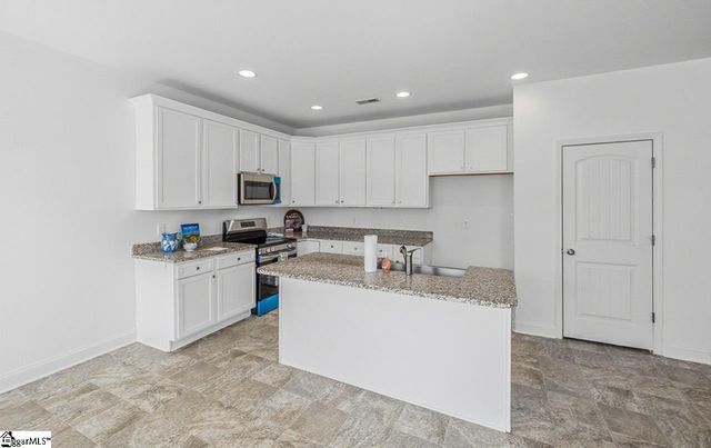 54 Mossycup Road, Taylors, SC 29687