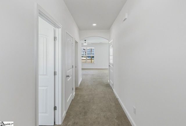 54 Mossycup Road, Taylors, SC 29687