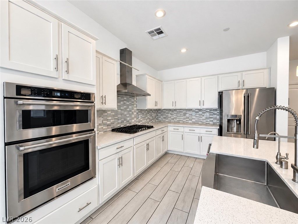 1033 Huckburn Avenue, Henderson, NV 89015 — photo 3