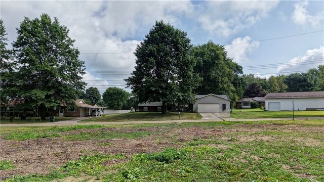 Michigan Boulevard, Louisville, OH 44641