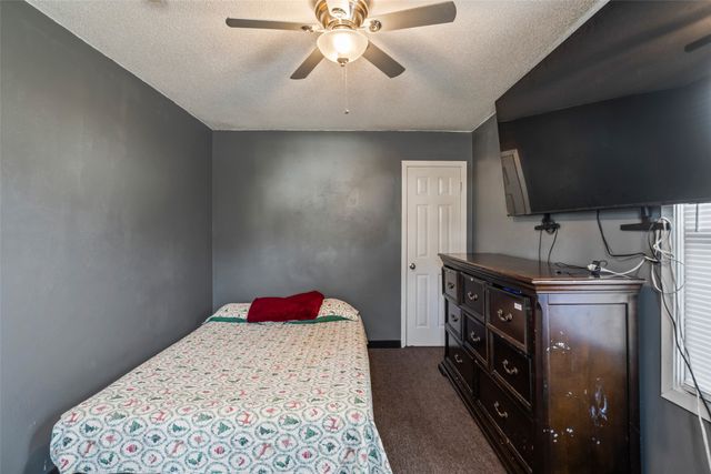 3113 State Avenue, Des Moines, IA 50317