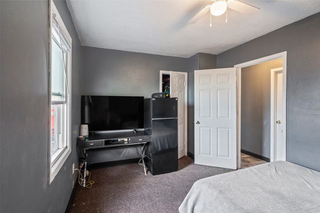 3113 State Avenue, Des Moines, IA 50317