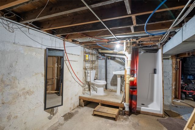 3113 State Avenue, Des Moines, IA 50317