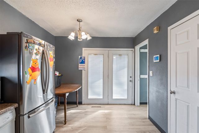 3113 State Avenue, Des Moines, IA 50317