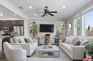 19861 Via Beeler, Newhall, CA 91321