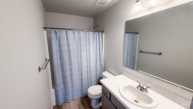 15422 Lutsen Ave, Caldwell, ID 83607