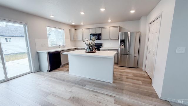 15422 Lutsen Ave, Caldwell, ID 83607