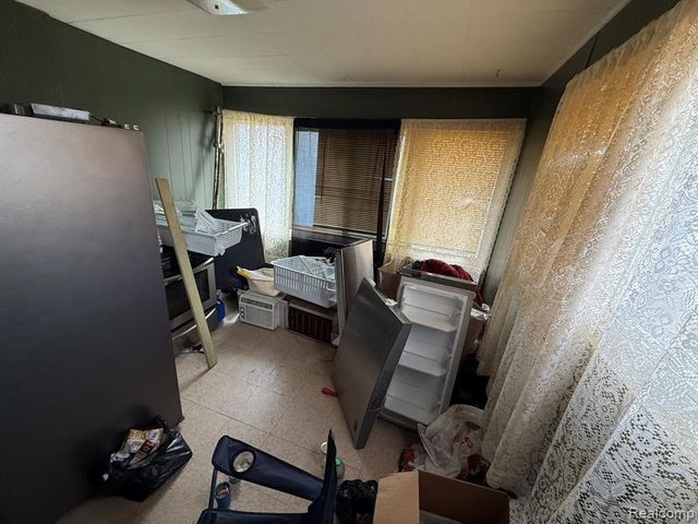 15650 Maddelein Street, Detroit, MI 48205