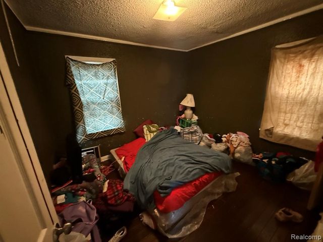 15650 Maddelein Street, Detroit, MI 48205