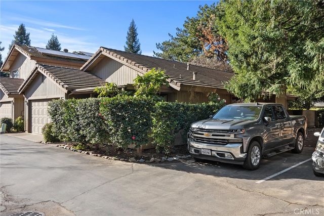 33 Pebblewood Pines, Chico, CA 95926