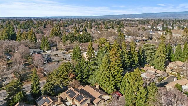 33 Pebblewood Pines, Chico, CA 95926
