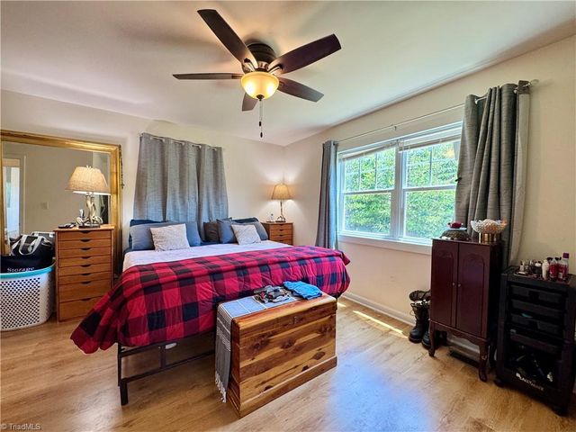 243 Hunter Ridge Lane, Ararat, NC 27007