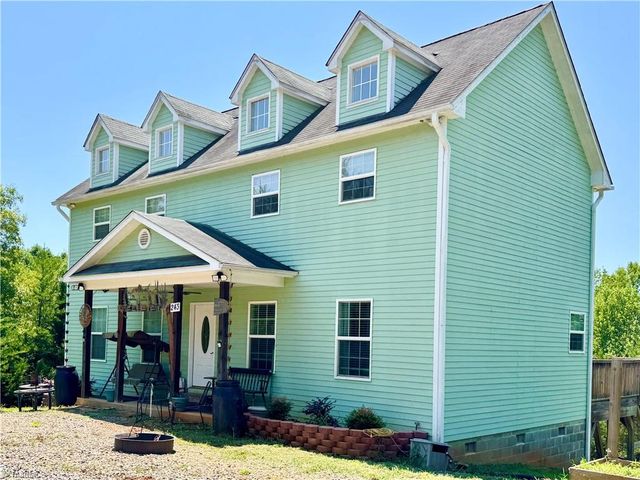 243 Hunter Ridge Lane, Ararat, NC 27007