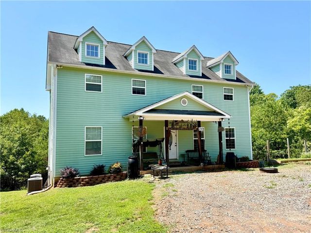 243 Hunter Ridge Lane, Ararat, NC 27007