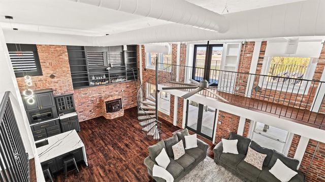 16808 Conifer Lane, Edmond, OK 73012