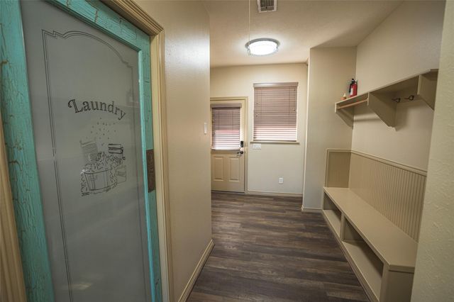 573 Fm 980 Road, Huntsville, TX 77320