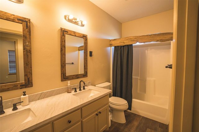 573 Fm 980 Road, Huntsville, TX 77320