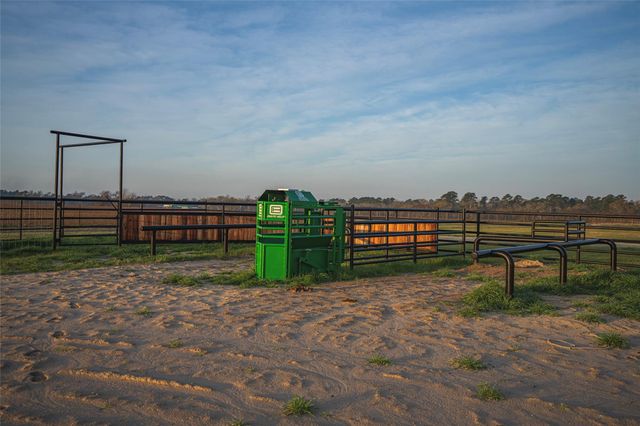 573 Fm 980 Road, Huntsville, TX 77320