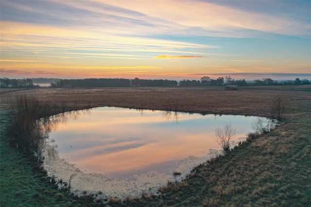 573 Fm 980 Road, Huntsville, TX 77320