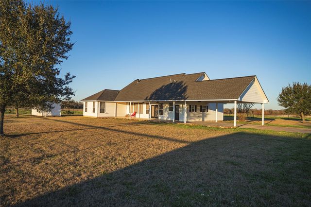 573 Fm 980 Road, Huntsville, TX 77320