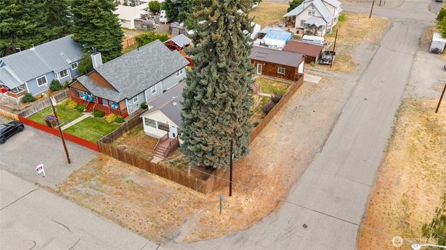 702 Lincoln Avenue, South Cle Elum, WA 98943