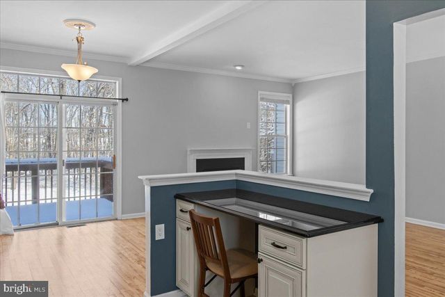 50 FROST LN, East Windsor, NJ 08520