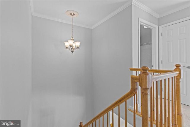 50 FROST LN, East Windsor, NJ 08520