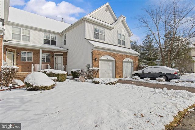 50 FROST LN, East Windsor, NJ 08520