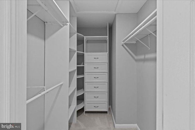 50 FROST LN, East Windsor, NJ 08520