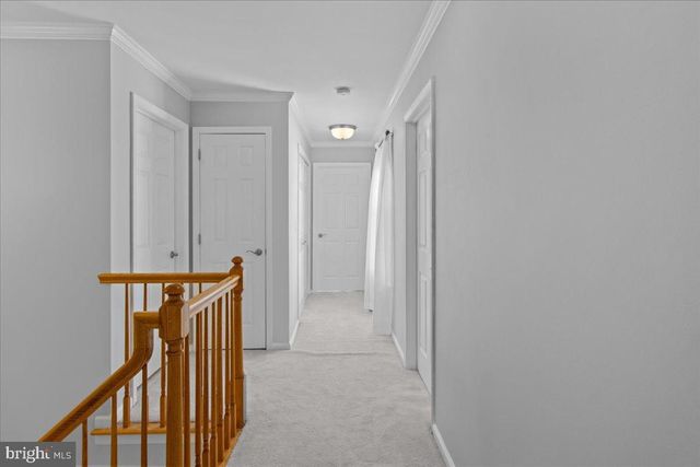 50 FROST LN, East Windsor, NJ 08520