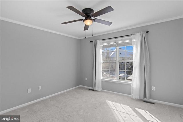 50 FROST LN, East Windsor, NJ 08520