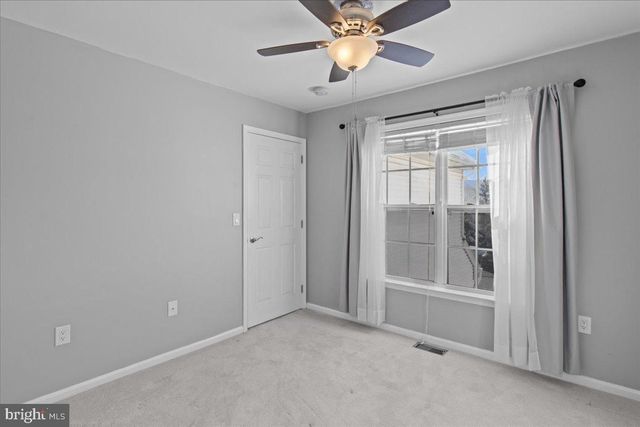 50 FROST LN, East Windsor, NJ 08520