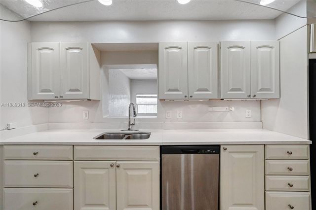 1000 NW 17th Ave, Boca Raton, FL 33486