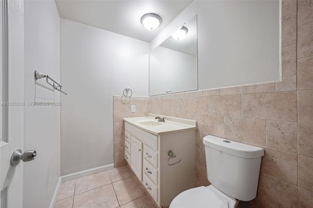 1000 NW 17th Ave, Boca Raton, FL 33486