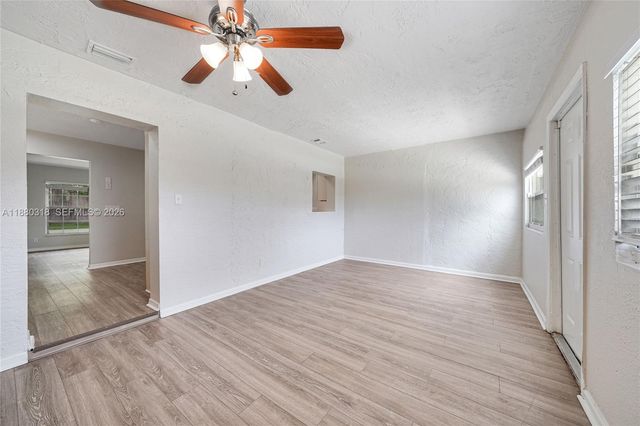 1000 NW 17th Ave, Boca Raton, FL 33486