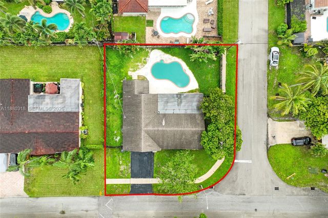 1000 NW 17th Ave, Boca Raton, FL 33486