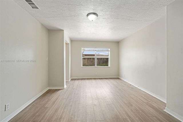 1000 NW 17th Ave, Boca Raton, FL 33486