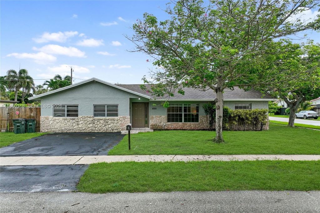 1000 NW 17th Ave, Boca Raton, FL 33486