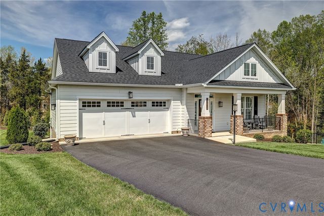 12438 Leith Hill Cir, Richmond, VA 23103