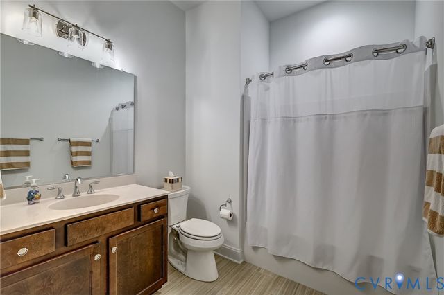 12438 Leith Hill Cir, Richmond, VA 23103