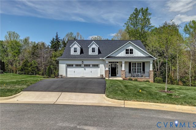 12438 Leith Hill Cir, Richmond, VA 23103