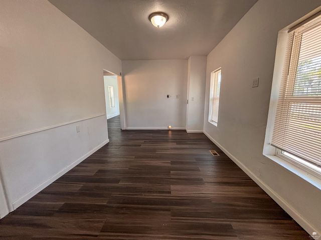 137 W 4th Street, Junction City, KS 66441