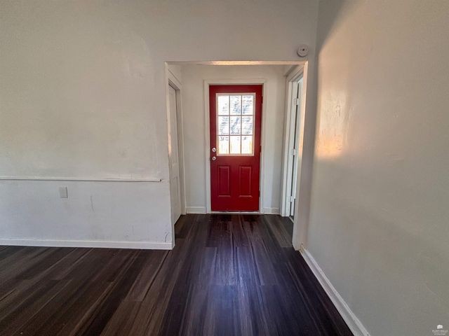 137 W 4th Street, Junction City, KS 66441