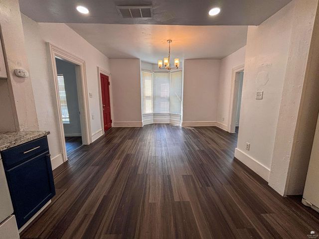 137 W 4th Street, Junction City, KS 66441