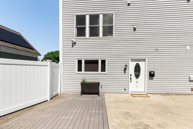 87 Alpine Pl 87, Franklin, MA 02038
