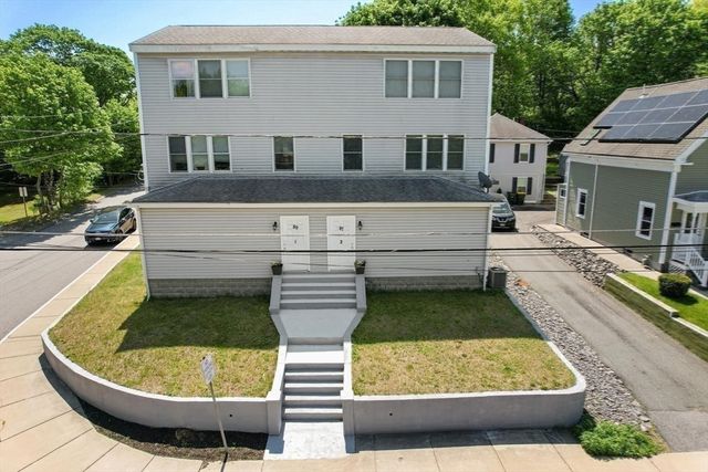 87 Alpine Pl 87, Franklin, MA 02038