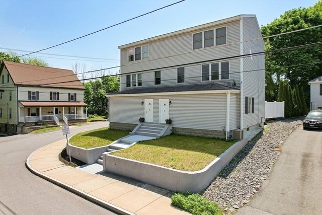 87 Alpine Pl 87, Franklin, MA 02038