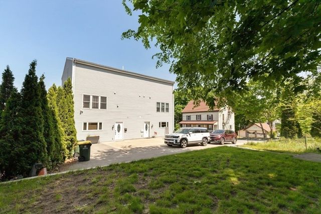 87 Alpine Pl 87, Franklin, MA 02038